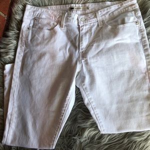 Women’s Levi’s boyfriend skinny